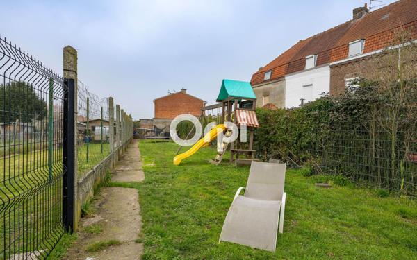 Maison à vendre    4 pièces •  Estaires