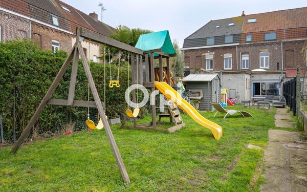 Maison à vendre    4 pièces •  Estaires