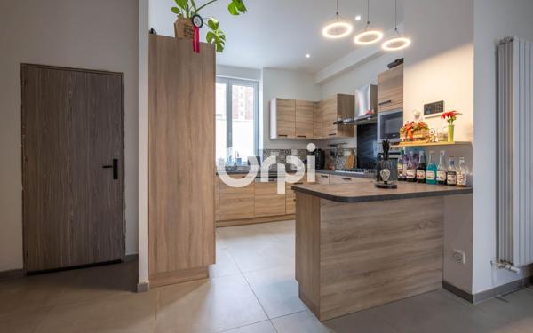 Maison à vendre    4 pièces •  Estaires