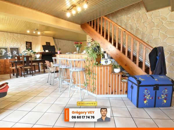 Maison à vendre 7 pièces THIERS (63) - 210 m2 habitables