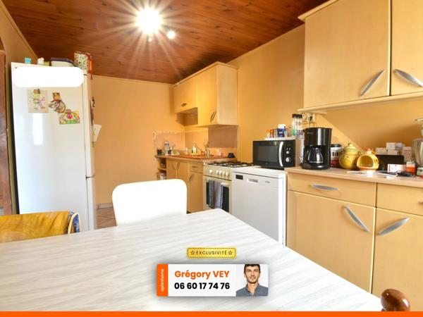 Maison à vendre 7 pièces THIERS (63) - 210 m2 habitables