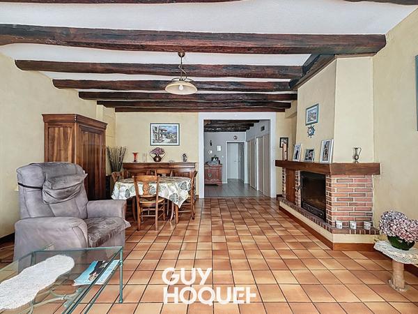 Maison La Chapelle De Guinchay 5 pièce(s) 110 m2