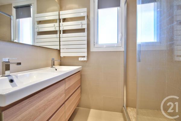 Appartement F4 à vendre  4 pièces - 80 m2 VILLEFRANCHE SUR MER - 06