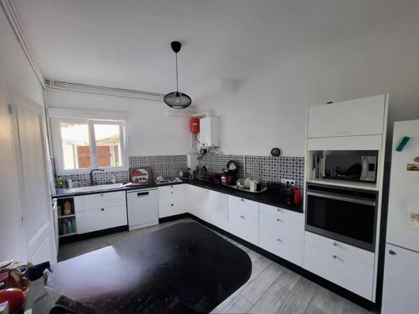 Maison de ville au coeur de Langoiran de 117m2