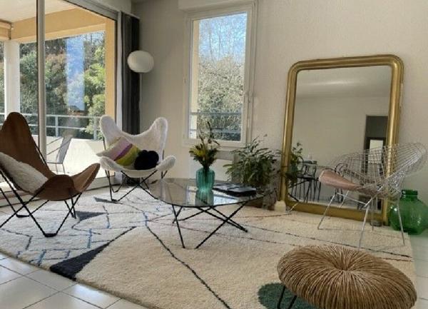 Appartement à louer    3 pièces •  Aire-sur-l'Adour