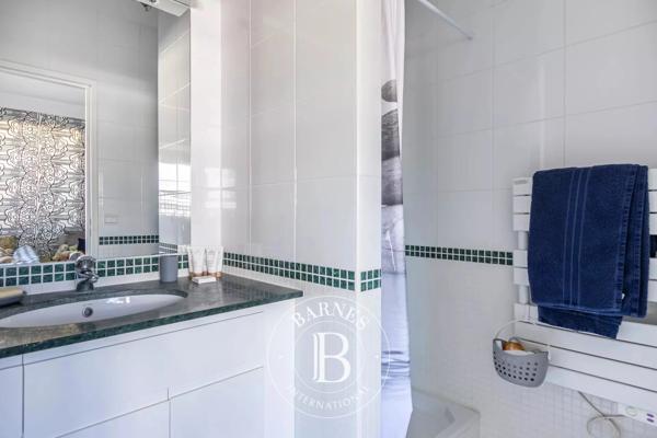 Paris 16ème, Appartement 3 Chambres -  126 m² à vendre