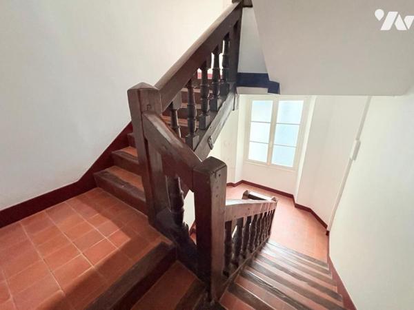 ST GERMAIN DES PRES - DEUX PIECES - VUE EGLISE