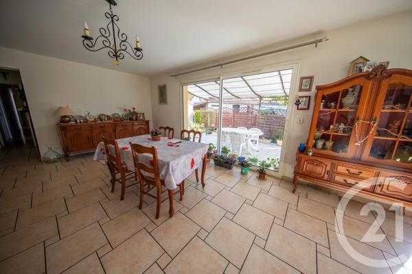 Maison à vendre  7 pièces - 154,49 m 2   ST MEDARD EN JALLES  - 33