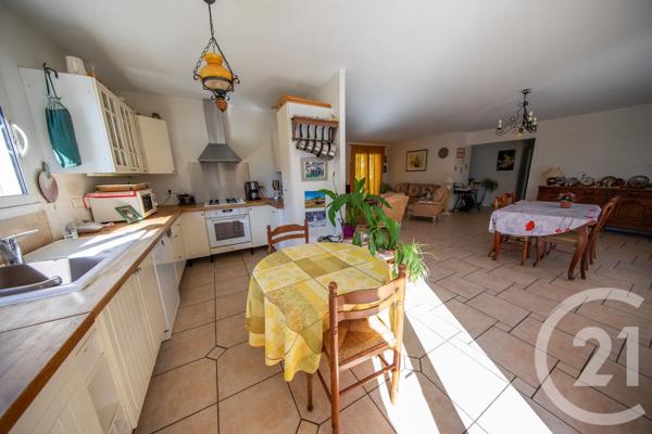 Maison à vendre  7 pièces - 154,49 m 2   ST MEDARD EN JALLES  - 33
