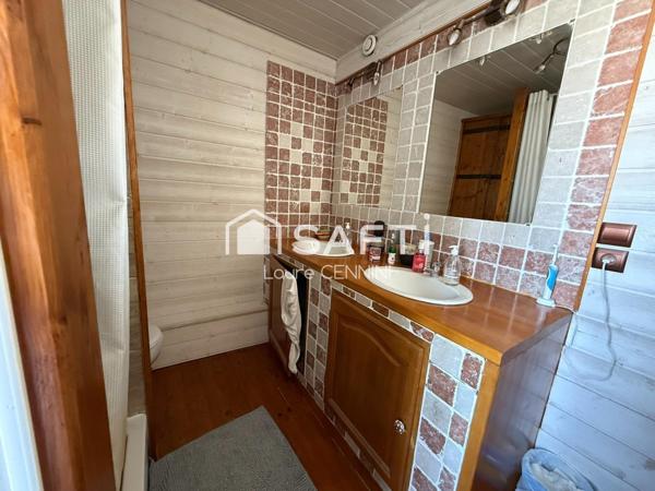 VALRÉAS, 84600 Enclave des Papes