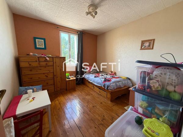 VALRÉAS, 84600 Enclave des Papes