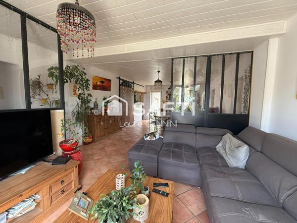 VALRÉAS, 84600 Enclave des Papes