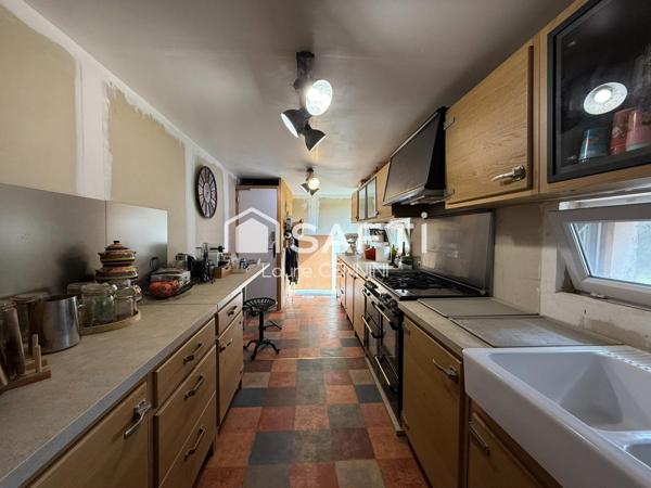 VALRÉAS, 84600 Enclave des Papes