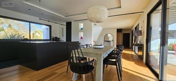 Maison à vendre à Bénodet dans le Finistère (29950), ref : 29152-73