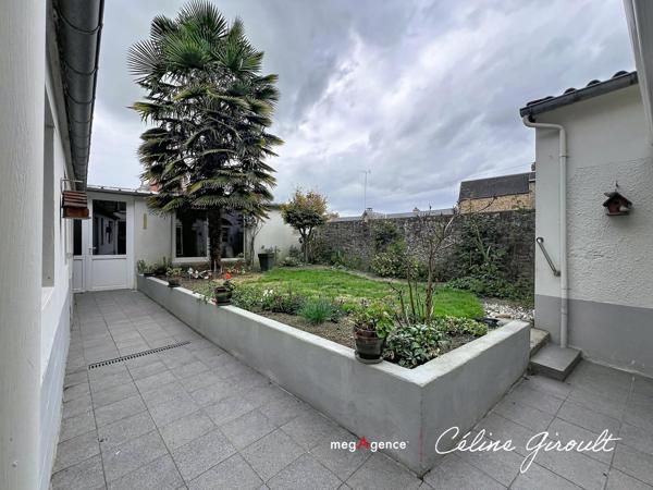 Maison à AVRANCHES, 50300 - 6 pièces 140m²