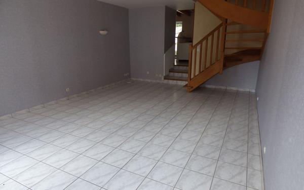 Maison à vendre    3 pièces •  Bains-sur-Oust