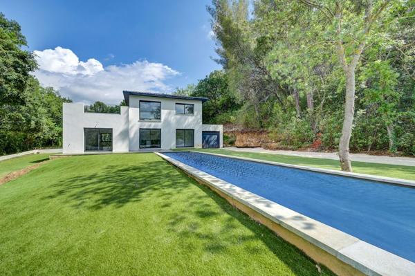 Location Maison contemporaine Roquevaire 5 Pièces 174 m²