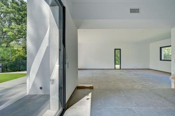 Location Maison contemporaine Roquevaire 5 Pièces 174 m²