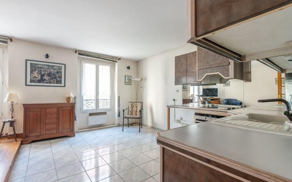 Appartement à vendre    2 pièces • 42,05 m2 Vincennes