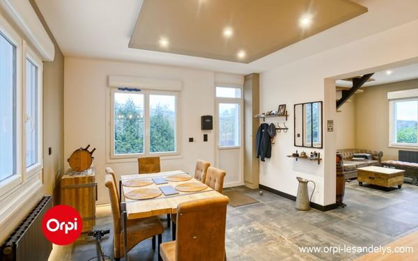 Maison à vendre    4 pièces • 75 m2 Les Andelys