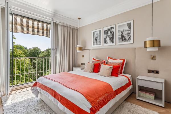 Vente Appartement de luxe Neuilly-sur-Seine 5 Pièces 145 m²