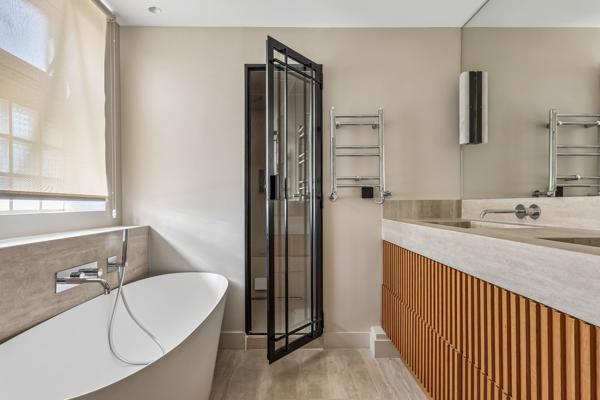 Vente Appartement de luxe Neuilly-sur-Seine 5 Pièces 145 m²