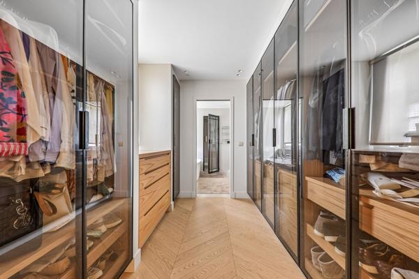 Vente Appartement de luxe Neuilly-sur-Seine 5 Pièces 145 m²
