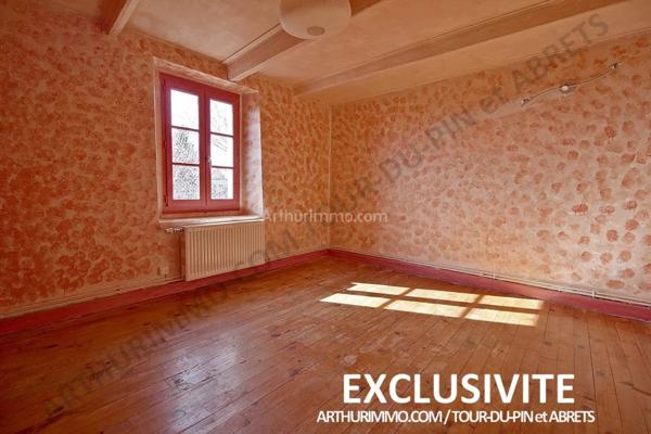 Vente Maison 7 pièces 220 m2 à La Tour-du-Pin