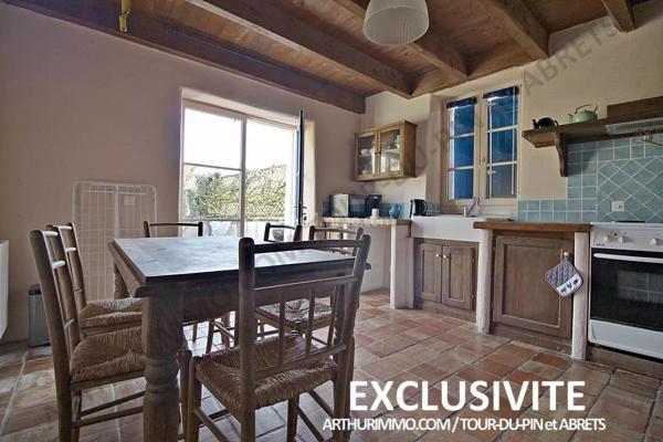 Vente Maison 7 pièces 220 m2 à La Tour-du-Pin