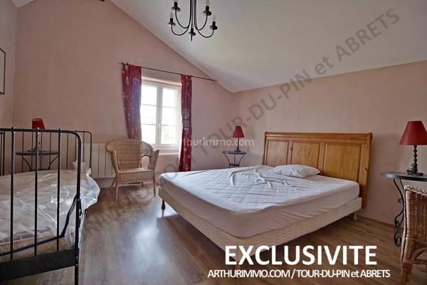 Vente Maison 7 pièces 220 m2 à La Tour-du-Pin