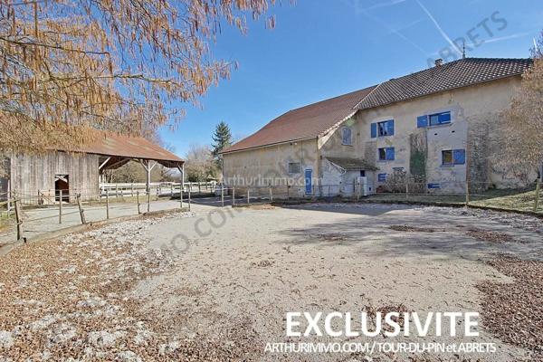 Vente Maison 7 pièces 220 m2 à La Tour-du-Pin