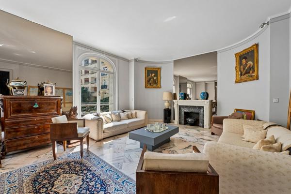 Vente Appartement de luxe Paris 16 5 Pièces 142 m²