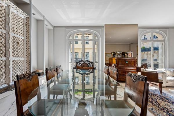 Vente Appartement de luxe Paris 16 5 Pièces 142 m²