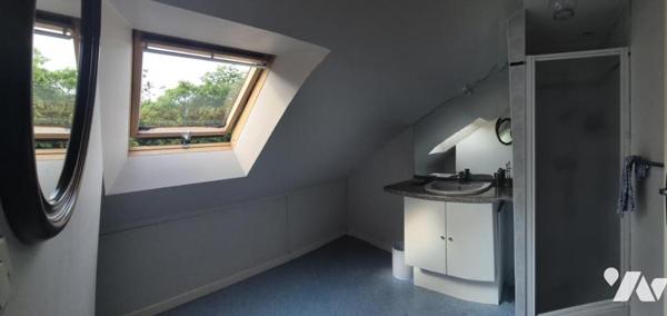 CANDÉ - MAISON SUR TERRAIN DE 5000 m² CONSTRUCTIBLES