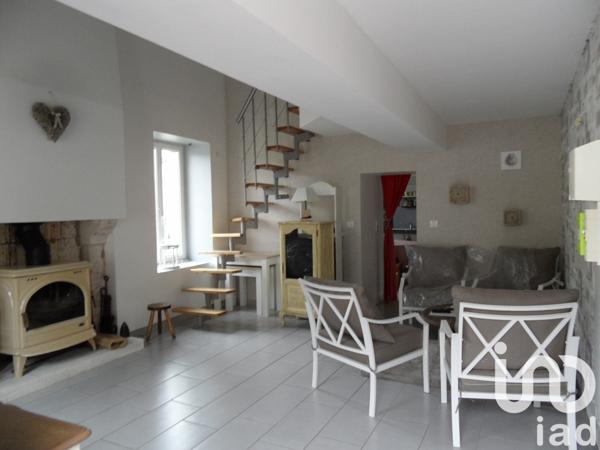 Maison de village 5 pièces de 110 m² à Sissonne (02150)