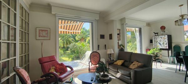 Biarritz (64200) Appartement avec grand jardin en viager occupé