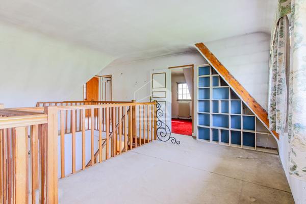 Maison familiale à rénover à Beynes - Secteur Val Des 4 Pignons