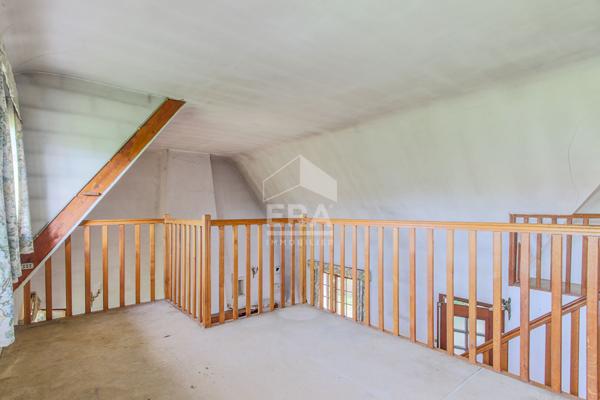 Maison familiale à rénover à Beynes - Secteur Val Des 4 Pignons