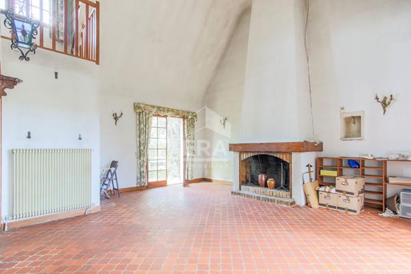 Maison familiale à rénover à Beynes - Secteur Val Des 4 Pignons