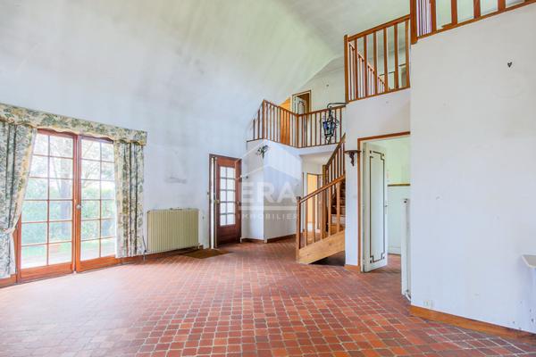 Maison familiale à rénover à Beynes - Secteur Val Des 4 Pignons
