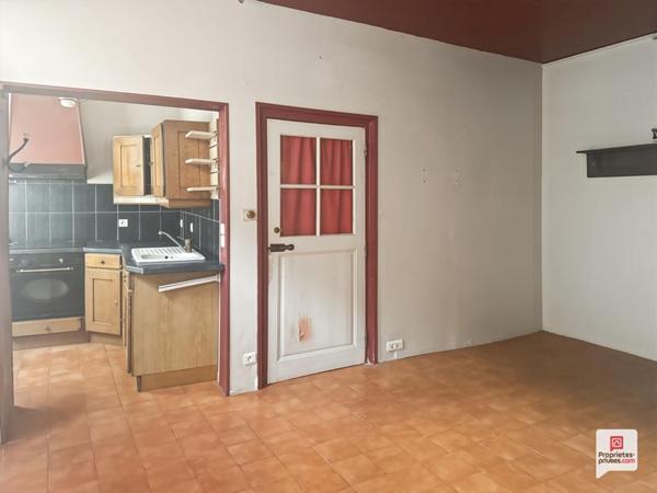 Maison Precigne 10 pièce(s) 211 m2