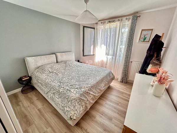 Appartement CARRIERES SOUS POISSY 3 pièce(s) 68 m2 289 000 € **  - Référence  9306