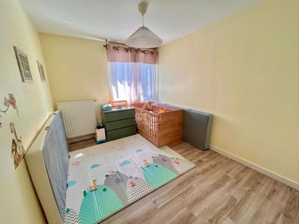 Appartement CARRIERES SOUS POISSY 3 pièce(s) 68 m2 289 000 € **  - Référence  9306