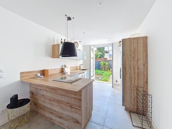 Maison
         3 pièces
        - 73 m² Exclusivité