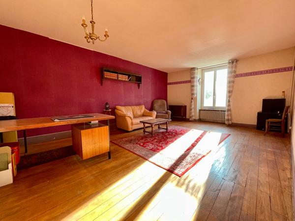 Maison de village avec jardin à Perrigny