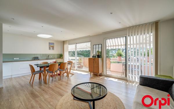 Appartement à vendre    4 pièces • 99 m2 Caluire-et-Cuire