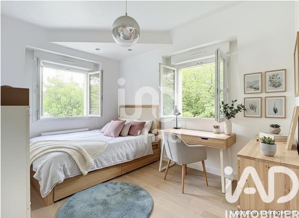 Maison à vendre 7 pièces 143 m² Saint-Maur-des-Fossés