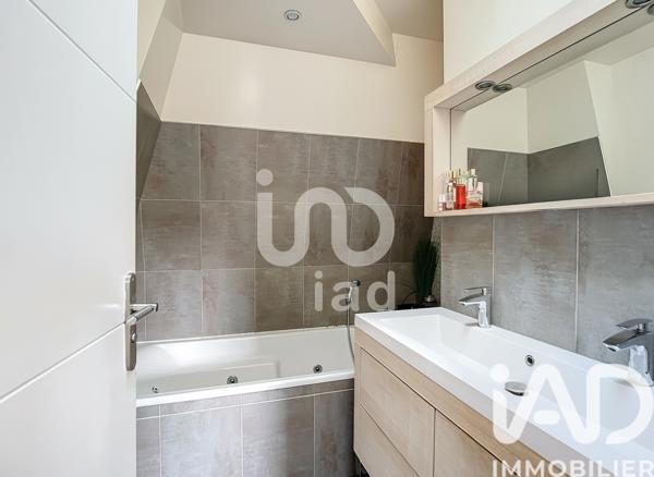 Maison à vendre 7 pièces 143 m² Saint-Maur-des-Fossés