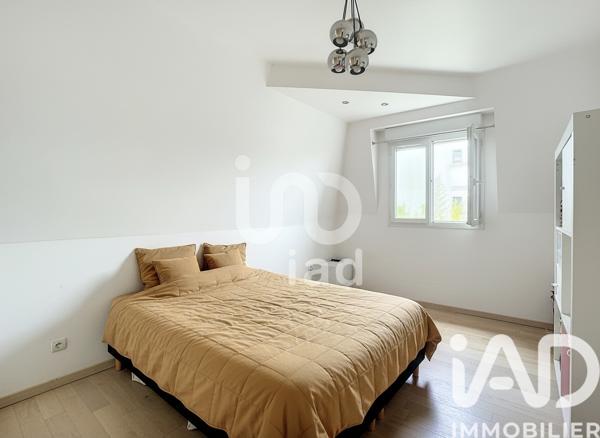 Maison à vendre 7 pièces 143 m² Saint-Maur-des-Fossés