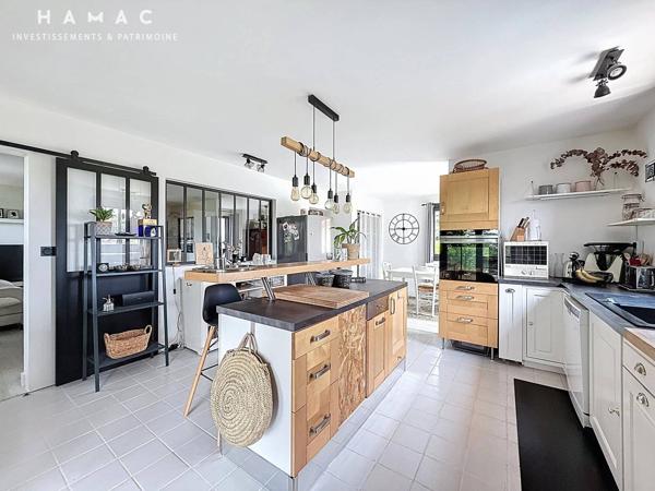La Tour-de-Salvagny – Maison familiale de 180 m² habitables sur terrain plat de 1000 m²